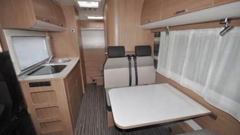 Very spacious 6-person Adria Sun Living
