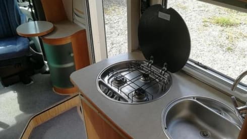 2p Hymer semi-integrated from 2007
