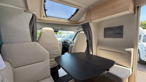 Ramone – 4 berth Citroën semi-integrated from 2025