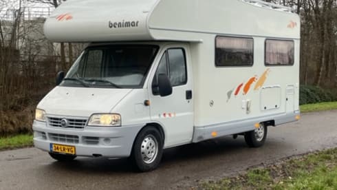 6p Benimar alcove from 2003