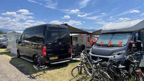 2p Volkswagen bus from 2012