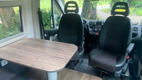 2-person Peugeot campervan from 2019