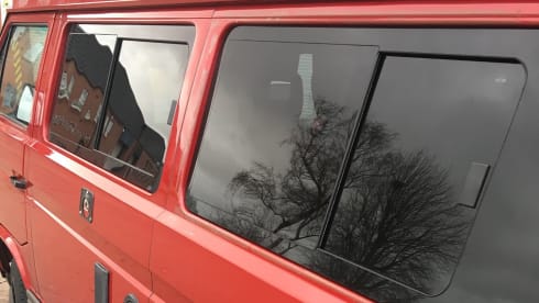 Cherry – T25 Westy