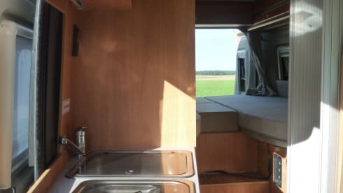 RC – Pössl Roadcriser Solar - AHK-Awning-NAVI-R`camera