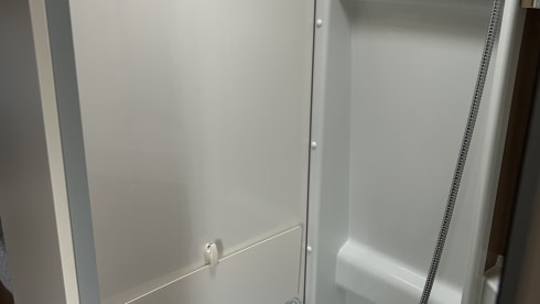 2p Malibu bus uit 2026