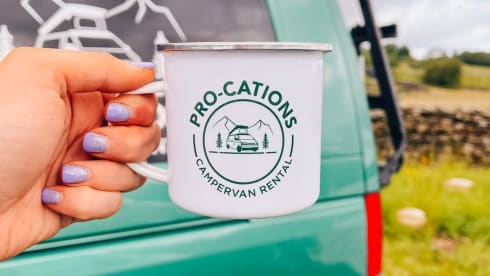 procations – 4 berth Volkswagen bus from 2021