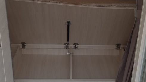 720 Titanium Premium – 5p Chausson semi-integrated from 2021 - NEW CONDITION