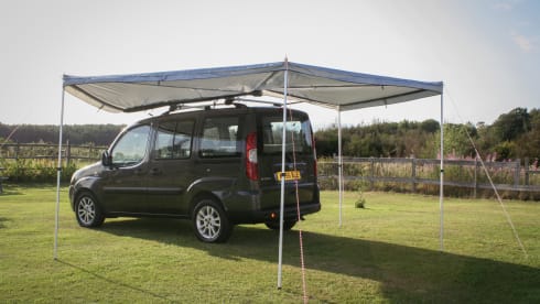 Marvin Grey – Off Grid Festival Ready Mini Campervan 
