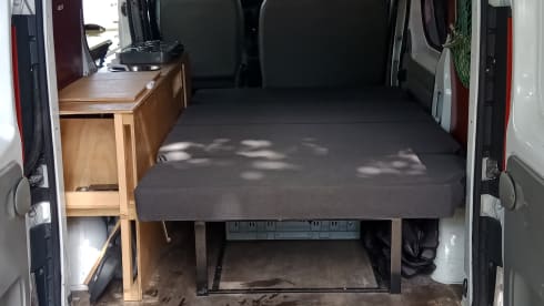 Selfbuilt Surfvan
