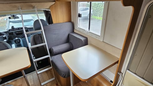 4p Ford alcove from 2007