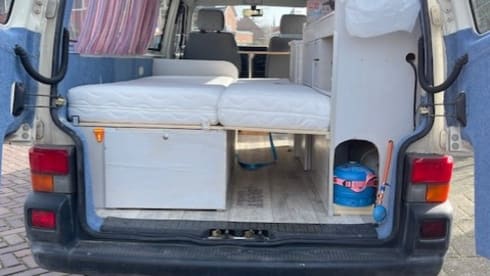 Zweisitziger Volkswagen-Bus von 1996