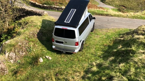 Silvy – 4 berth Volkswagen campervan from 2016