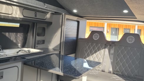 Van Greta  – 4 berth T6.1 Volkswagen Campervan