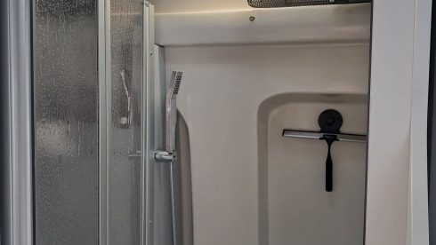 Ford-Campervan mit 2 Sitzen ab 2024