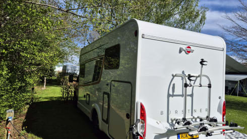 The HappyVan – 2 person fully equipped Bürstner automatic from 2024: The HappyVan