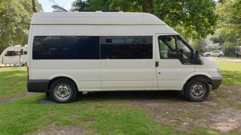 SKY – Unico camper rustico fuori rete/EHU in Cornovaglia