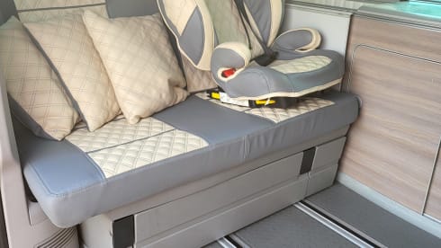 Laya – VW California 4 berth camper van 