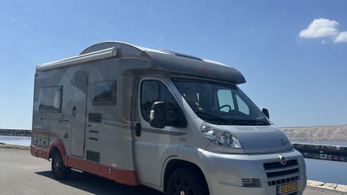 Bürstner – 4p Bürstner half integraal 