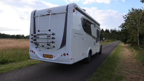 4p Carado semi-integrated from 2021