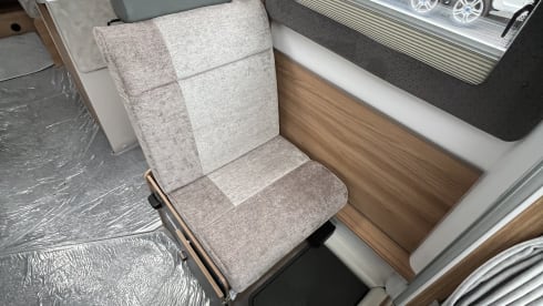 MH003 – (MH003) 2023 Luxury 6 berth Bailey Adamo 754 DL Automatic