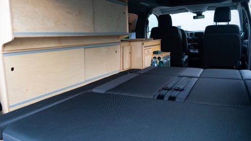 e-Fixxter XXL – LEAVV ⚡️ Electric camper bus Friesland 🚌🌱