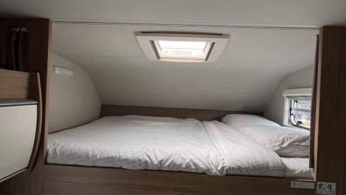 Weinsberg alcove from 2021 6 seats 160 HP euro 6 D temp