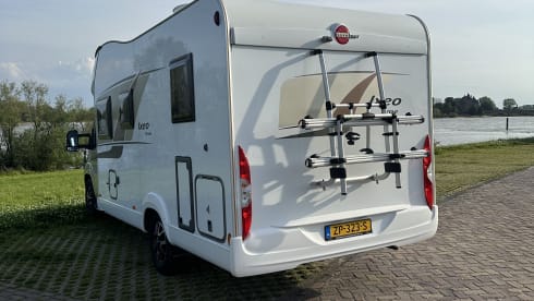 Bürstner Ixeo Time – 4p Bürstner semi-integrated from 2015