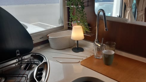 ELNA – 5-seater Hymer integrated from 2013