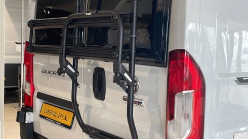 Home away from home – Ultimate enjoyment for 2 - off-grid, winter sports, euro6, built in 2019