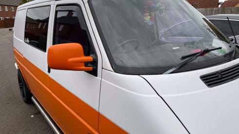 Zazu – ZAZU - VW T4 converted campervan 