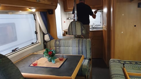 HUMPIE – Enjoy and discover with this cozy camper