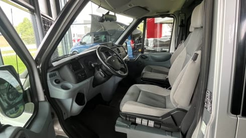 Achterkamp – Ford Nugget Camper