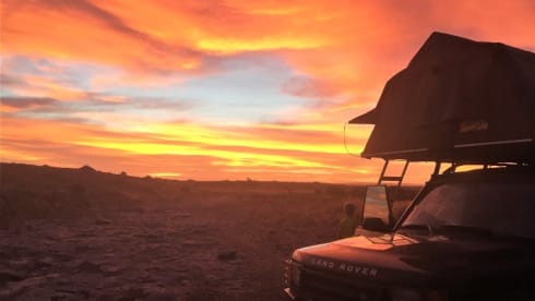 'Onzen Disco' – Landrover Discovery with roof tent