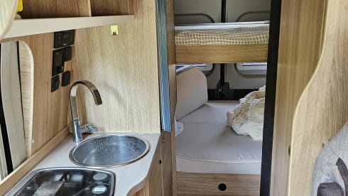 Boxstar Family – 4p Knaus bus uit 2018