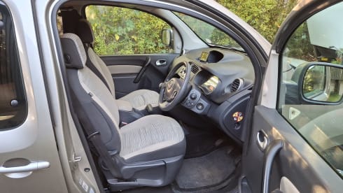 2 berth Renault campervan from 2012