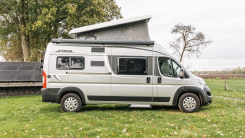 Fijnja – Luxury 4 pers. Pössl bus camper with sleeping lifting roof from 2019