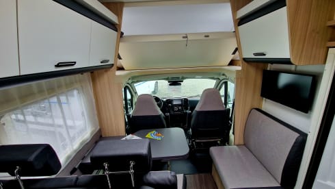 A75 SL  – Motorhome SunLiving A75 SL Alkoven #Family vacation