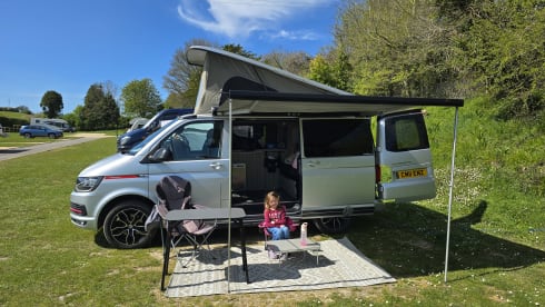 Daisy – Camping-car Volkswagen 4 places de 2017