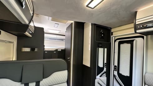 Wee Arria – Brand New 4 Berth Automatic Insurance Inclded