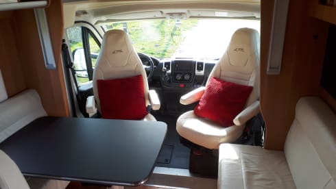 Vrijheid – Luxe Laika Ecovip 309.