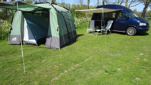 Super nice VW T4 2.5 TDI for a wonderful camper holiday.