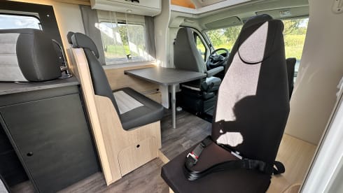 CampEropuit - automaat tot 5 p – 4/5p automatic Sunlight from 2024