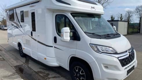 Citroën semi-integrata a 5 posti dal 2020