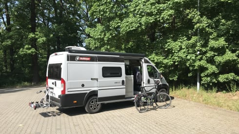 Challenger V217 Premium Edition