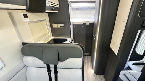 Wee Arria – Brand New 4 Berth Automatic Insurance Inclded