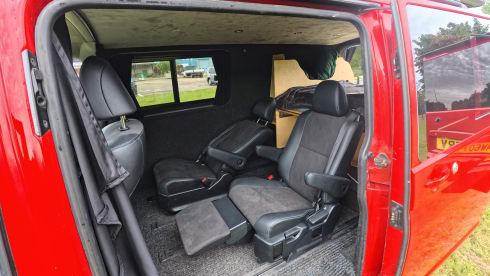 Poppy – 4 berth Volkswagen campervan from 2011
