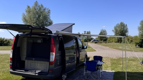 2-person Mercedes-Benz Vito camper van from 2011
