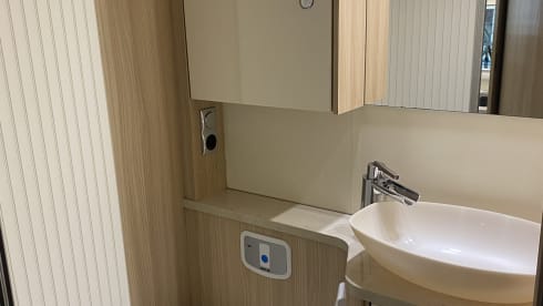 Luxury compact camper