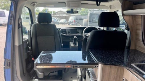 (VW003) 2022 AUTO 'Rebellion' VW Camper Van Sleeps 2 Adults + 2 children