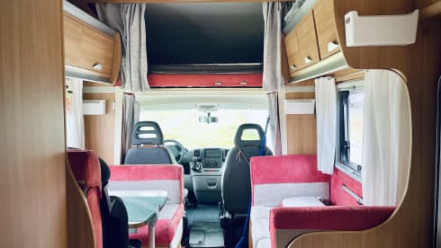 6 person family camper with bunk beds